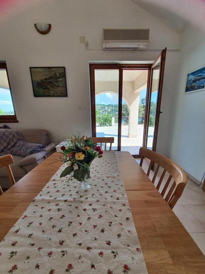 Mendula Apartment Rogač Kültér fotó