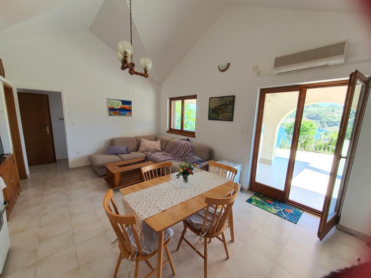 Mendula Apartment Rogač Kültér fotó