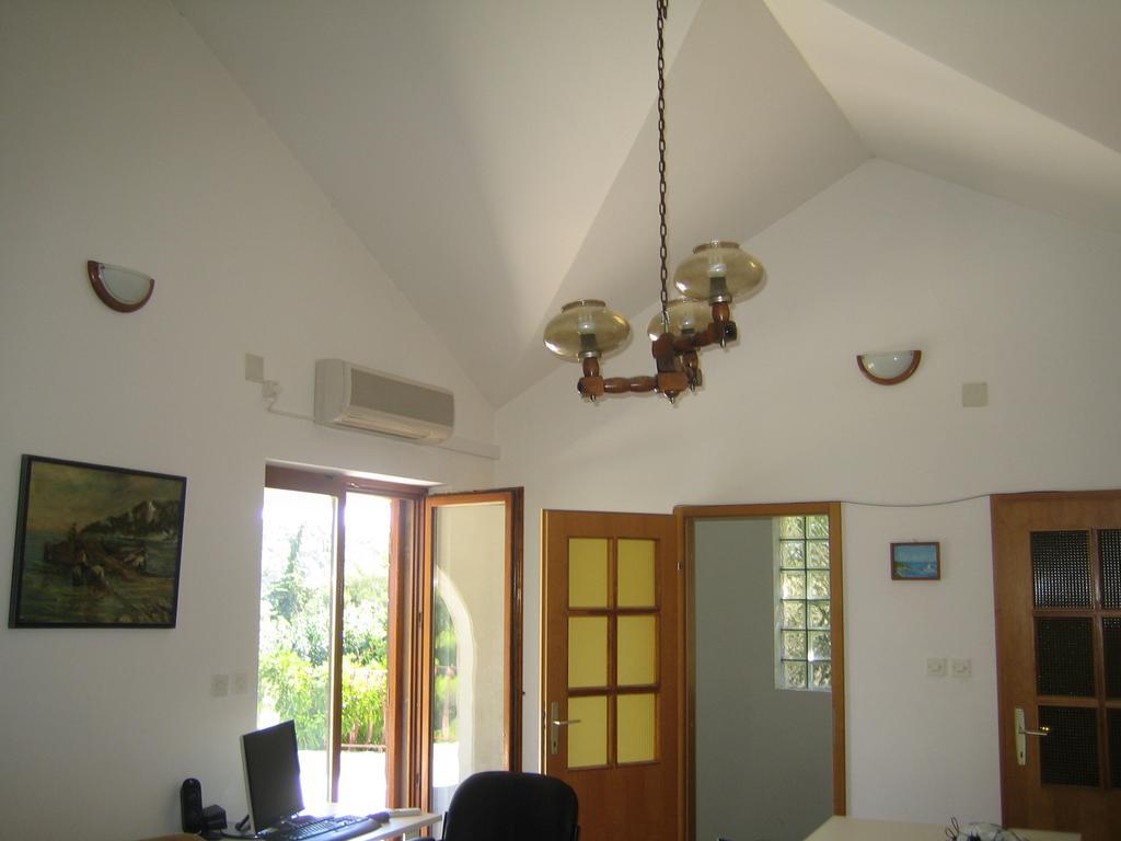 Mendula Apartment Rogač Kültér fotó
